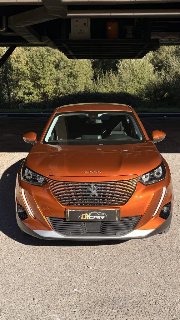 Peugeot E-2008 Active