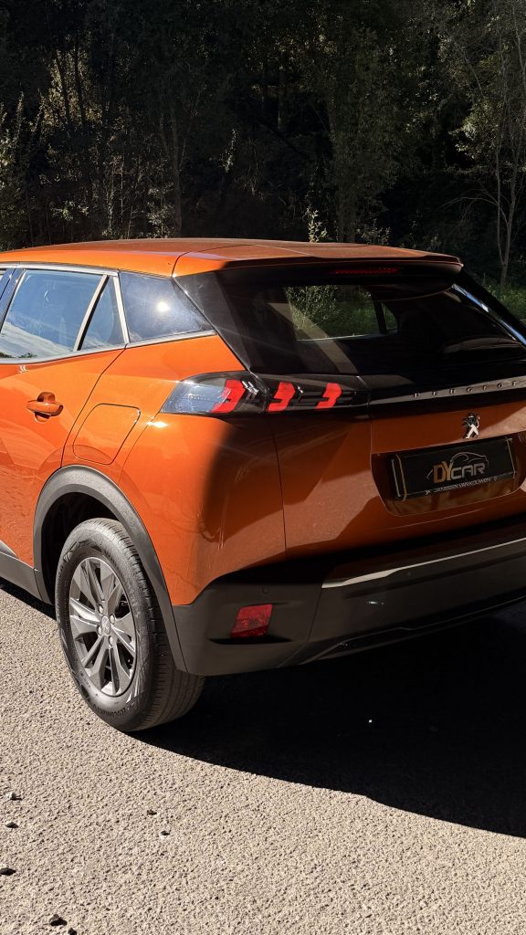 Peugeot E-2008 Active